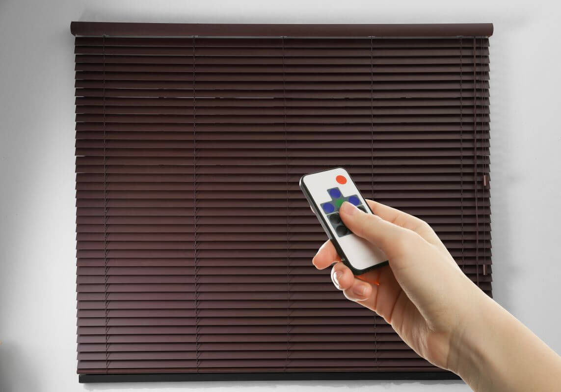 Automatyka do rolet – jak działa i dlaczego warto ją mieć?